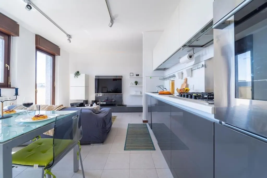 We Home - Certosa House - Milano Italy
