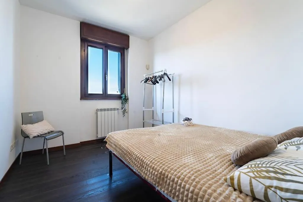 We Home - Certosa House - Milano Apartment