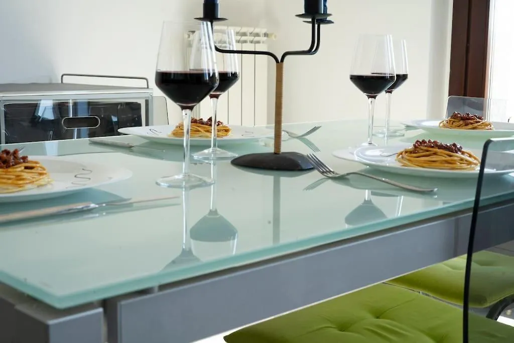 Apartment We Home - Certosa House - Milano Italy