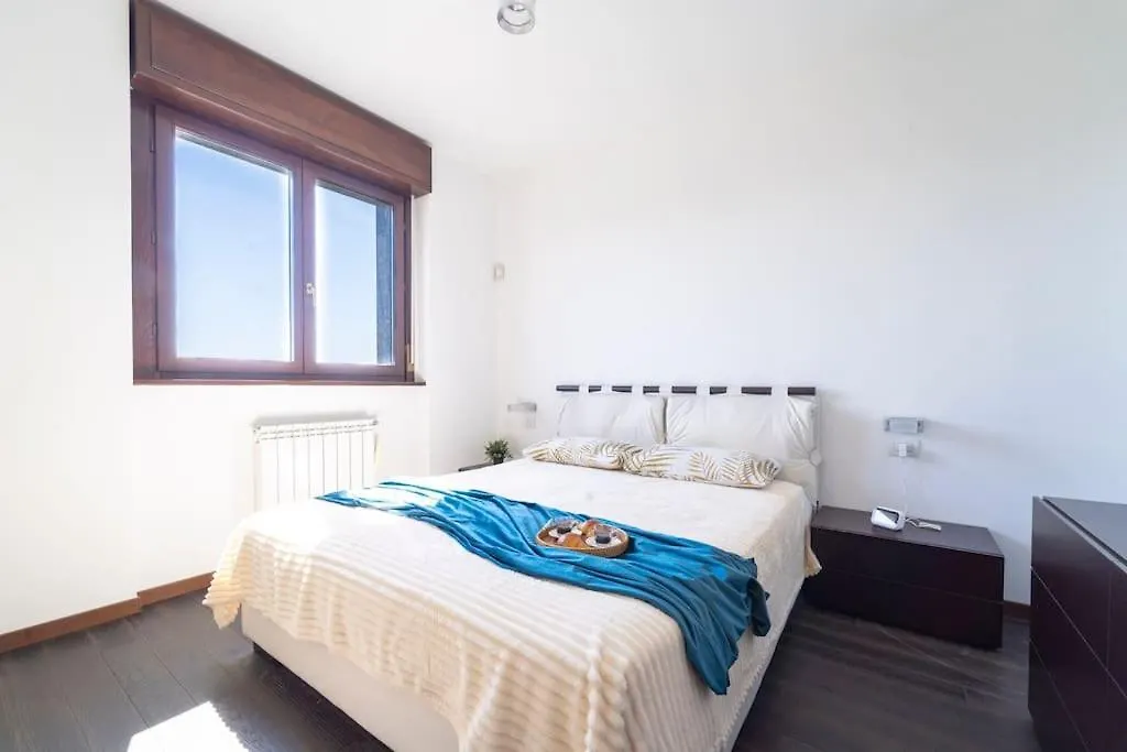 We Home - Certosa House - Milano 0*, Milan