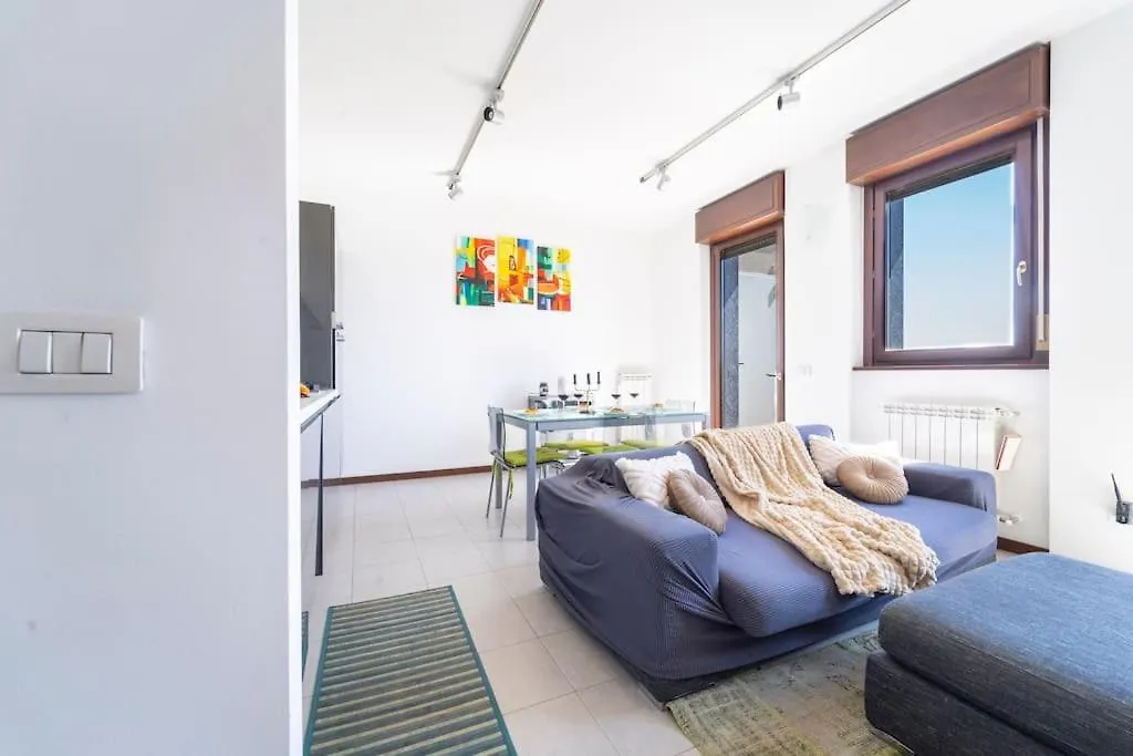 아파트 We Home - Certosa House - Milano